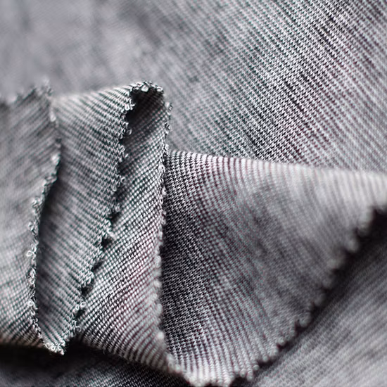 Tessuti in pura lana merino australiana naturale al 100% morbidi che donano un tessuto in lana merino di colore personalizzato completamente kintted